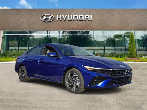 2025 Hyundai ELANTRA SEL