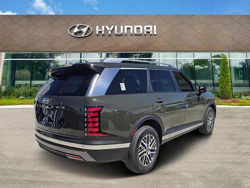 Titan Green 2026 Hyundai PALISADE SEL 7P