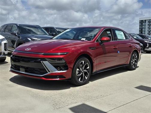 2025 Hyundai SONATA SEL