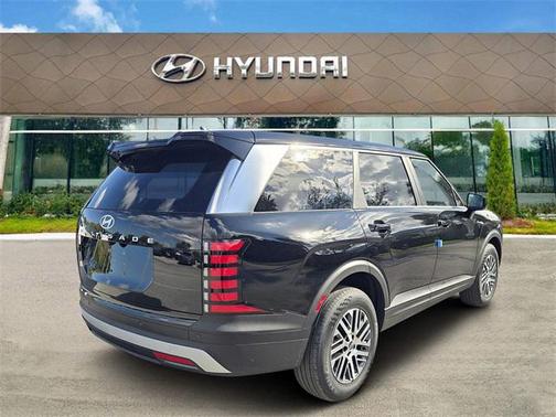 2026 Hyundai PALISADE SE