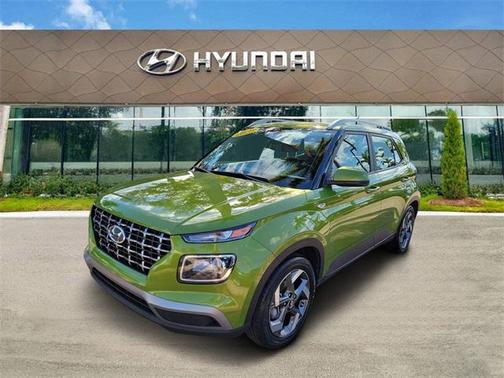 2023 Hyundai VENUE SEL