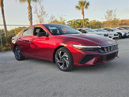 2025 Hyundai ELANTRA Sport