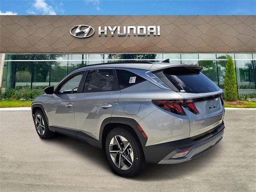 2026 Hyundai TUCSON SEL Convenience
