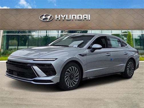 2025 Hyundai SONATA Hybrid SE