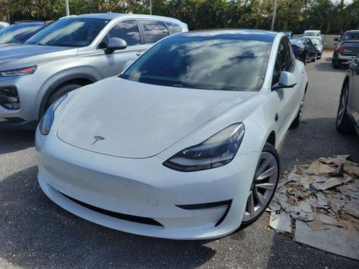 2021 Tesla Model 3 Standard Range Plus