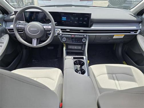 2026 Hyundai SONATA SEL