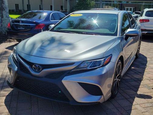 Celestial Silver Metallic 2020 Toyota Camry SE