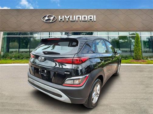 2023 Hyundai KONA SE