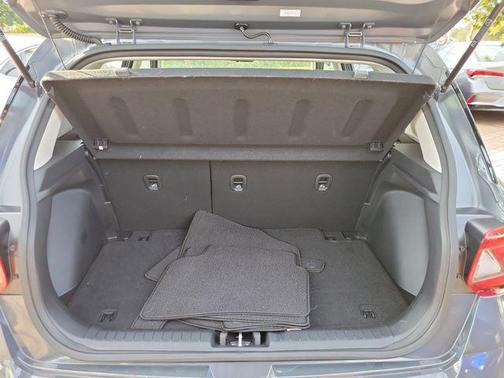 2023 Hyundai VENUE SE