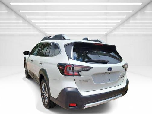 Crystal White Pearl 2024 Subaru Outback Touring XT