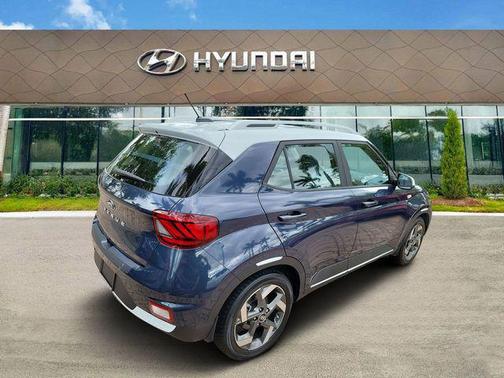 2023 Hyundai VENUE Limited