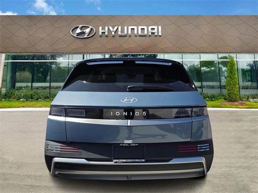 2025 Hyundai IONIQ 5 SEL