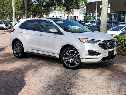 2019 Ford Edge Titanium