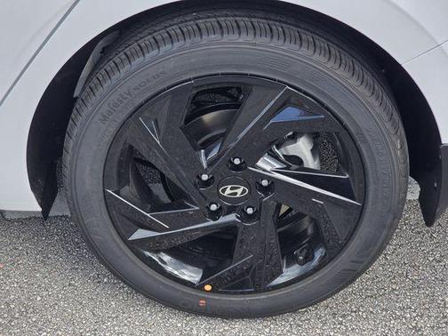 2026 Hyundai ELANTRA Sport