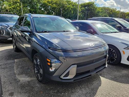 2024 Hyundai KONA SEL