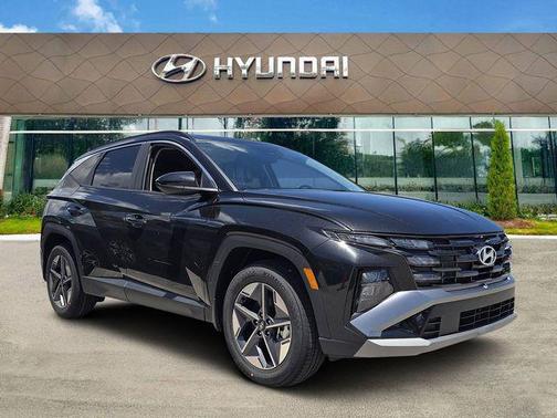 Phantom Black 2026 Hyundai TUCSON SEL Premium