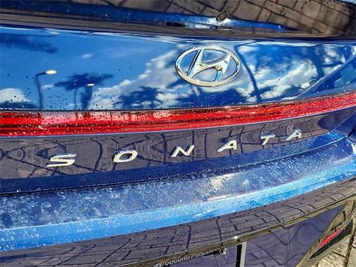 2021 Hyundai SONATA SEL