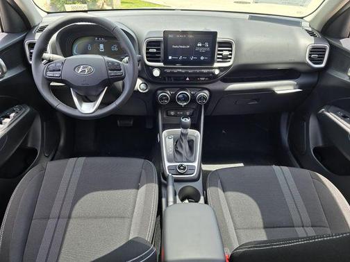 Lunar White 2026 Hyundai VENUE SEL