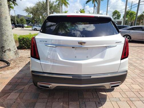2020 Cadillac XT5 Premium Luxury
