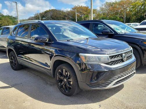 2022 Volkswagen Taos 1.5T SE