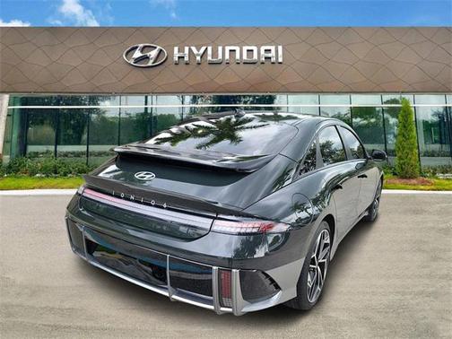 2023 Hyundai IONIQ 6 SEL