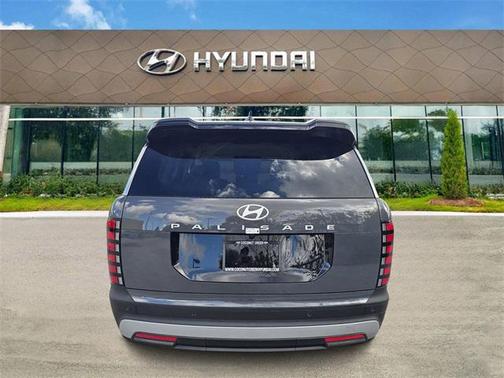2026 Hyundai PALISADE SE