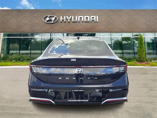 2026 Hyundai SONATA SEL