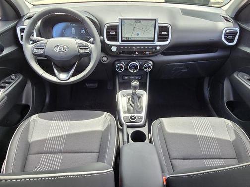 Ecotronic Gray w/Black Roof 2026 Hyundai VENUE SEL w/Two-Tone Roof