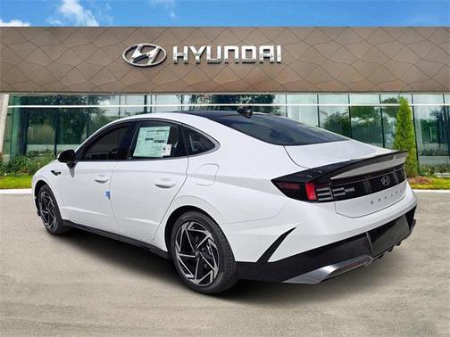 2026 Hyundai SONATA SEL