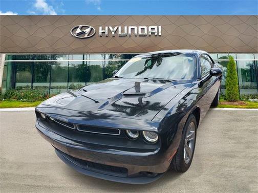 2018 Dodge Challenger SXT