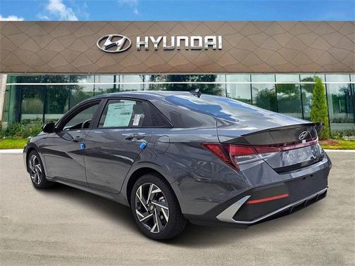 2025 Hyundai ELANTRA Sport