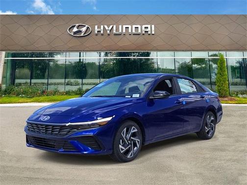 2025 Hyundai ELANTRA Limited