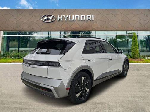 Atlas White 2026 Hyundai IONIQ 5 Limited