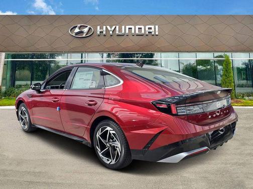 2026 Hyundai SONATA SEL