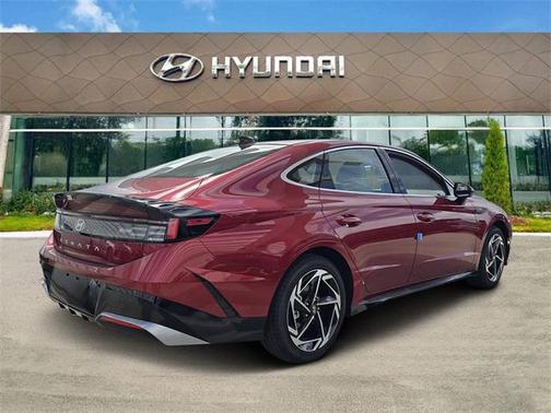 2026 Hyundai SONATA SEL