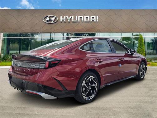 2026 Hyundai SONATA SEL