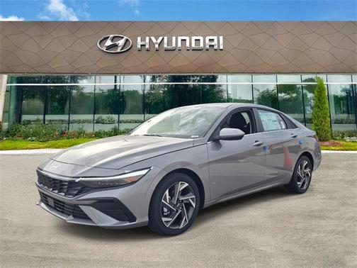 2025 Hyundai ELANTRA SEL