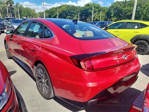 2021 Hyundai SONATA Limited