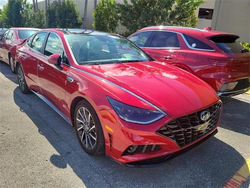 2021 Hyundai SONATA Limited