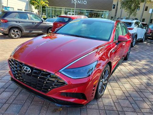 2021 Hyundai SONATA Limited