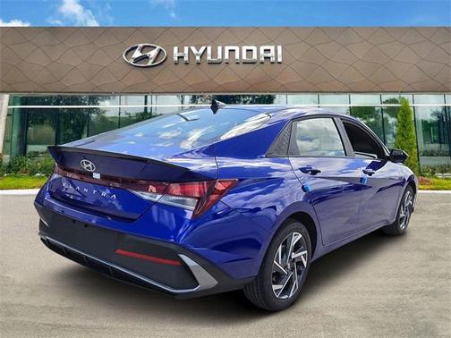 2025 Hyundai ELANTRA Sport