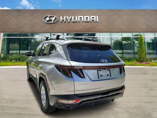 Shimmering Silver 2023 Hyundai TUCSON SEL