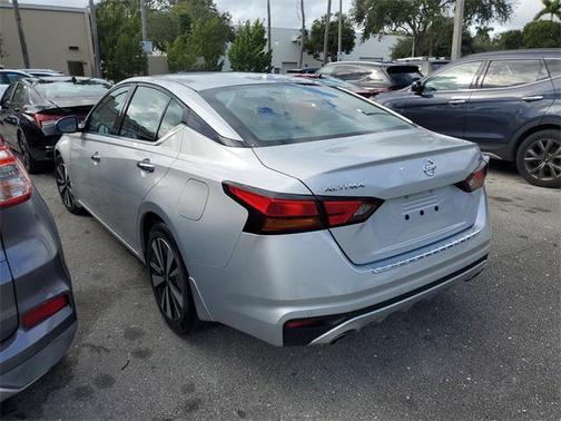 2021 Nissan Altima 2.5 SL