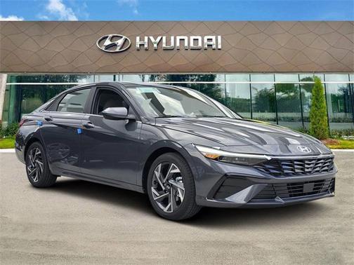 2025 Hyundai ELANTRA Sport