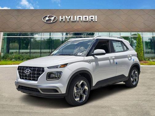 Lunar White 2026 Hyundai VENUE SEL