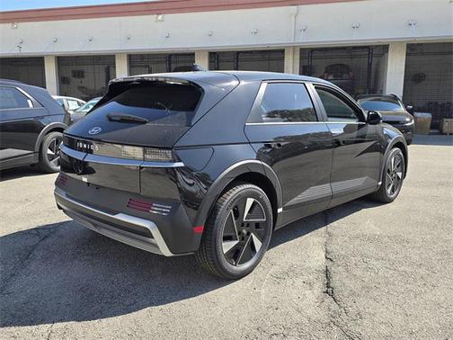 2026 Hyundai IONIQ 5 SE