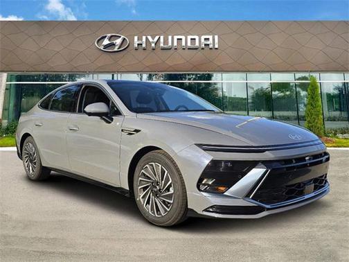 2025 Hyundai SONATA Hybrid Limited