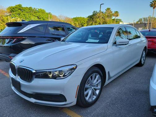 Alpine White 2019 BMW 740 xDrive