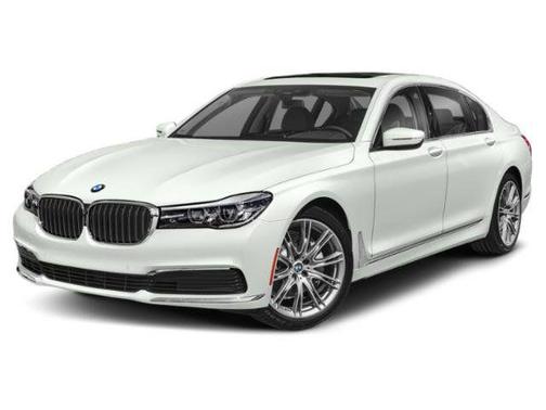Alpine White 2019 BMW 740 xDrive