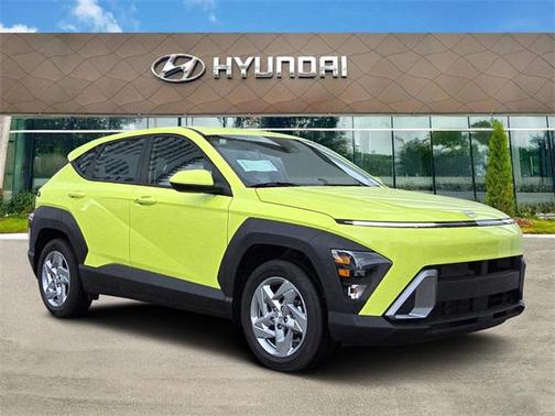 2026 Hyundai KONA SE